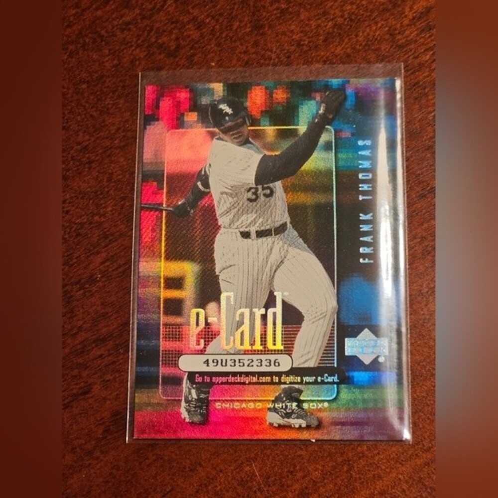 #E3 Frank Thomas  MLB Collectible Card